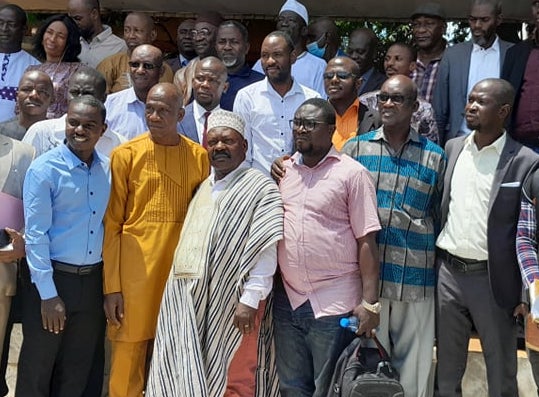 Transition : les forces vives alertent sur les ‘’dérives de la junte miliaire’’…