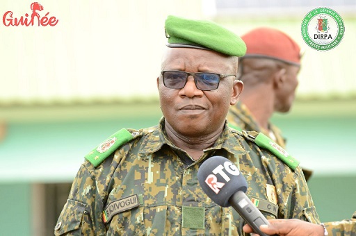 Guinée: les militaires interdits de poster des photos en tenue sur les réseaux sociaux…