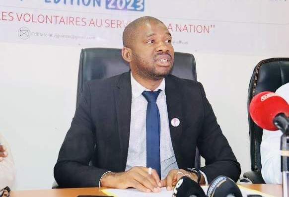 Le Colonel Mamadi Doumbouya l’homme aux résultats (par Macka Baldé)