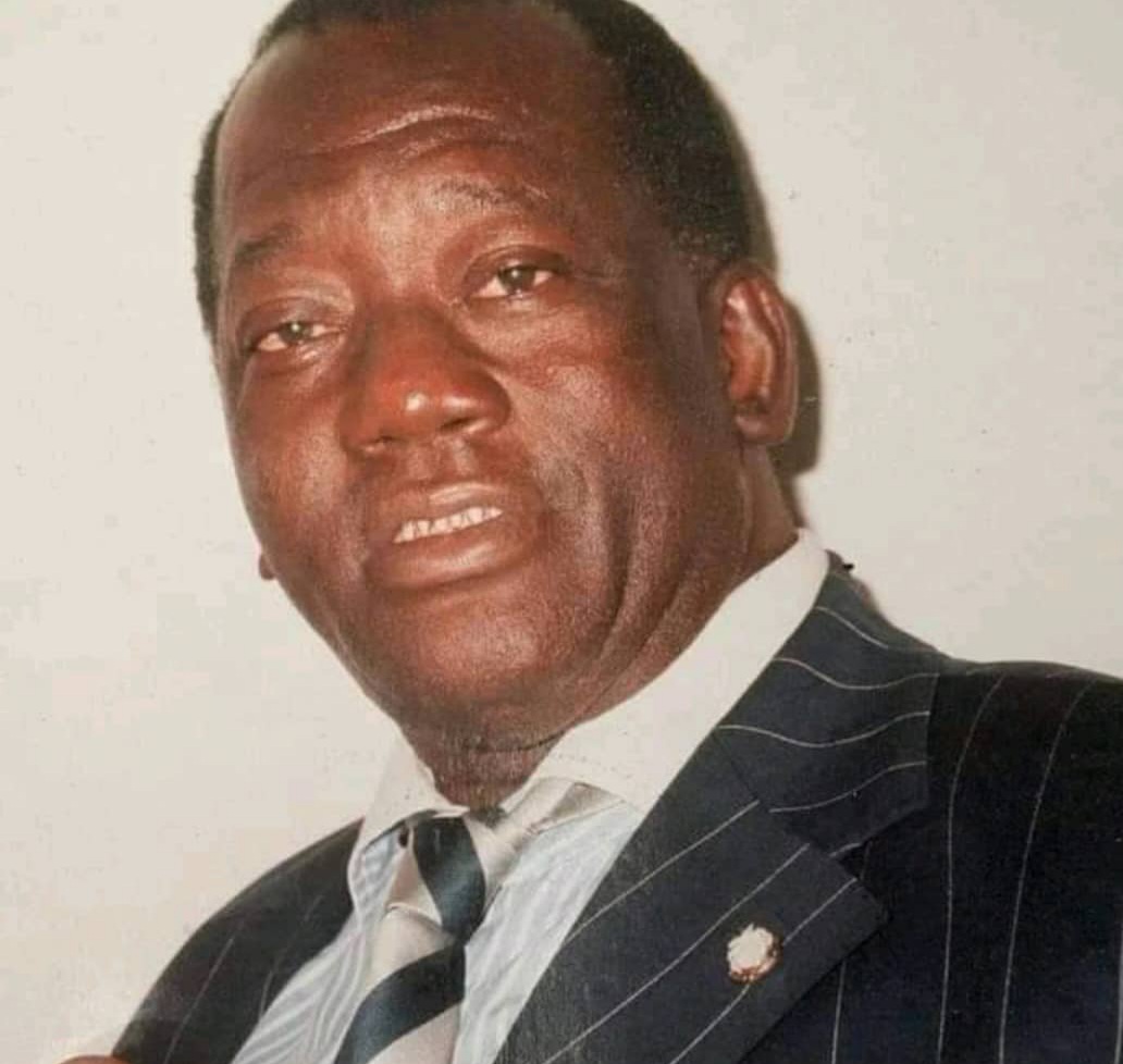 L&rsquo;ODE à CHECO … Le technicien promoteur qui s était mué en grand manager conseiller des hommes