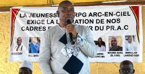 Sortie de Ousmane Gaoual sur « le cas des détenus et exilés politiques » : La sanglante réplique de Marc Yombouno…