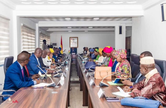 Remaniement ministériel : voici les nouveaux visages qui font leur entrée au gouvernement