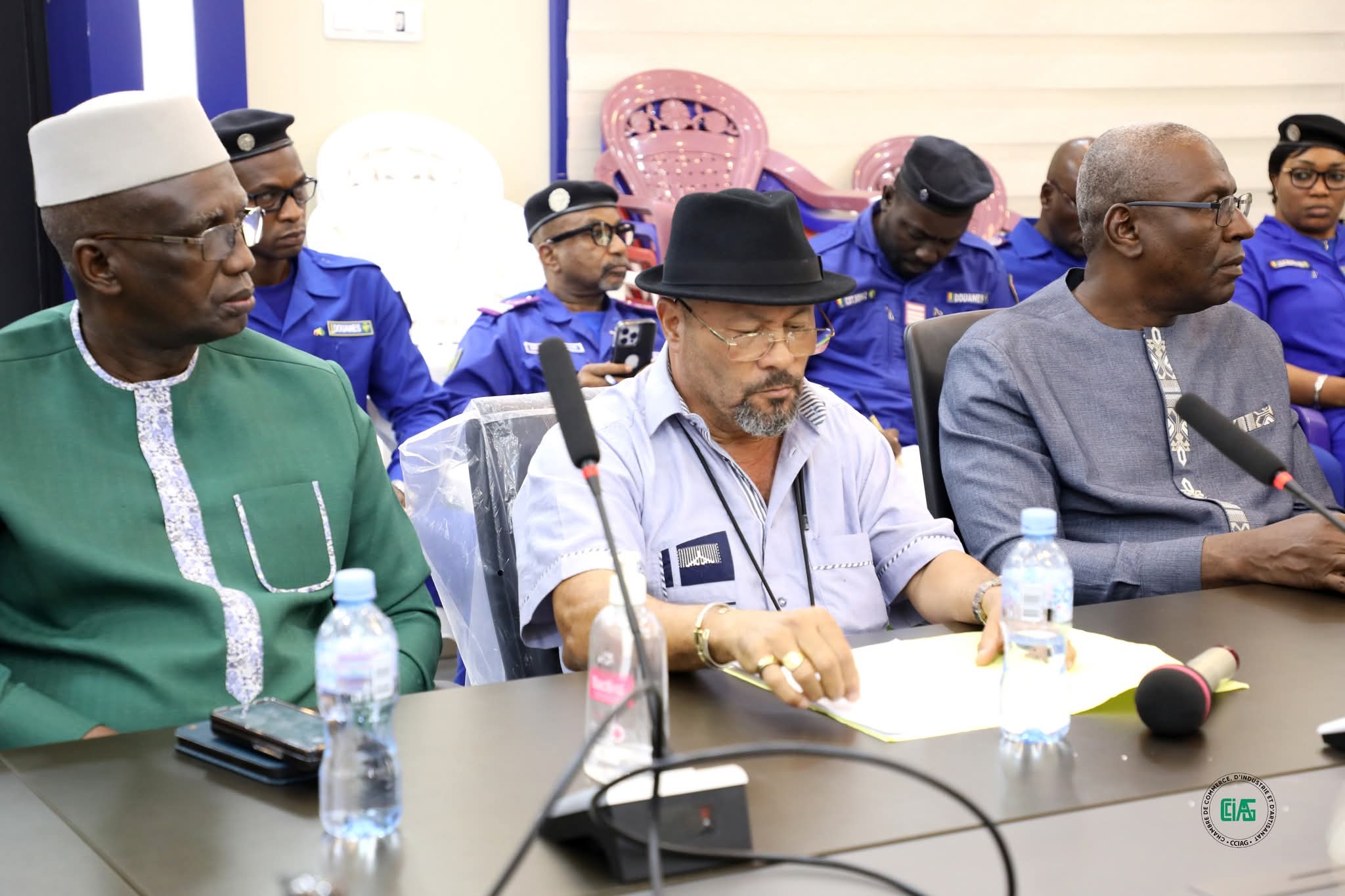 Respect du contenu local : l’État sonne la mobilisation générale