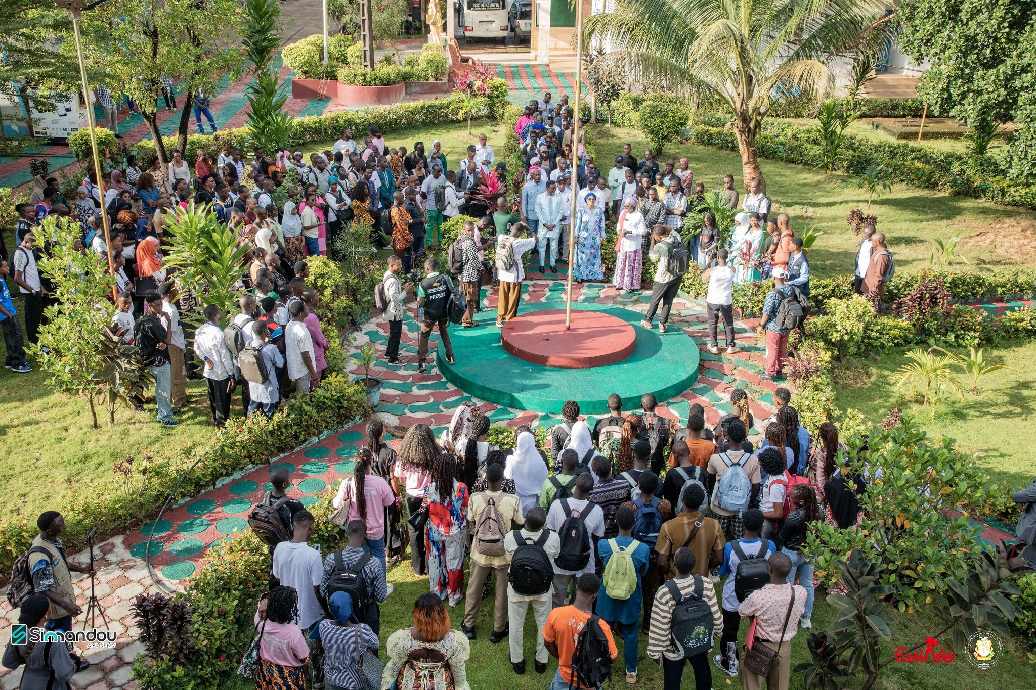 Le Ministre Alpha Bacar Barry lance officiellement l’année universitaire 2025-2026 à l’ISIC de Kountia