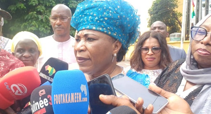 Présidentielle du 28 décembre : L&rsquo;ex Ministre Makalé Camara dépose sa candidature