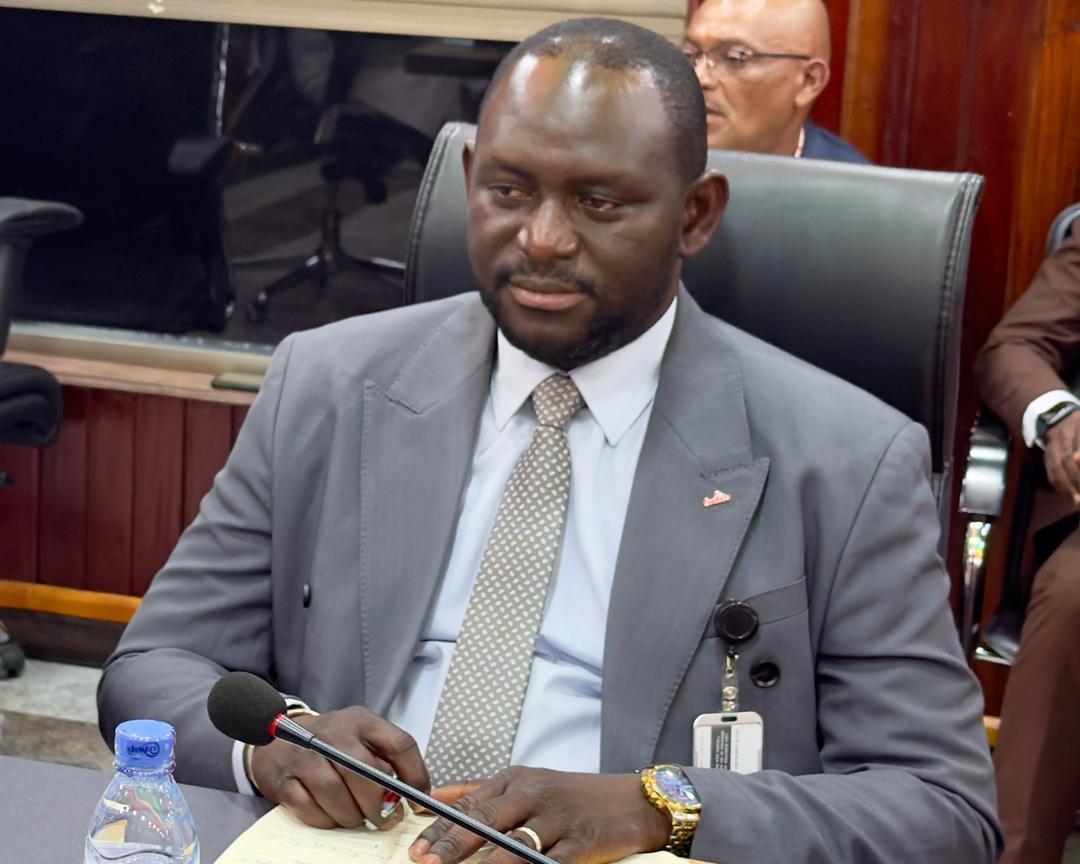 Le Directeur Général du Protocole d’Etat : un bosseur discret