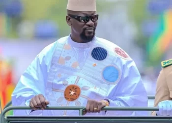 Résultats partiels : Mamadi Doumbouya arrive en tête à Dixinn, Matoto, Tombolia et Manéah