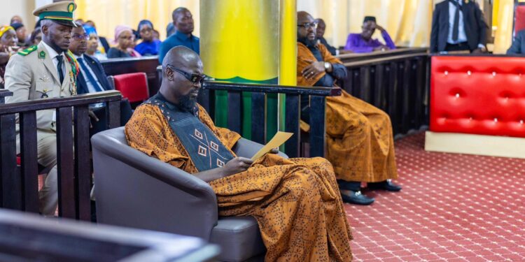 Guinée : Mamadi Doumbouya dépose sa déclaration de biens à la Cour suprême