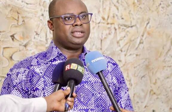 Présidence : retour de Bernard Goumou dans l’entourage du Chef de l’État