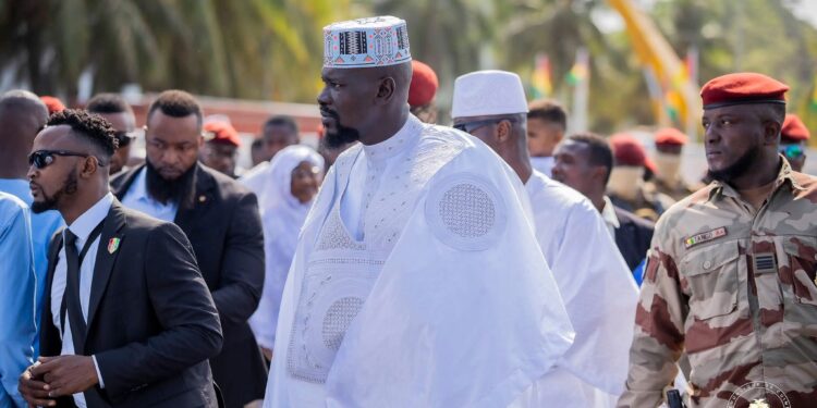 Dernière minute : Mamadi Doumbouya limoge deux cadres de la présidence