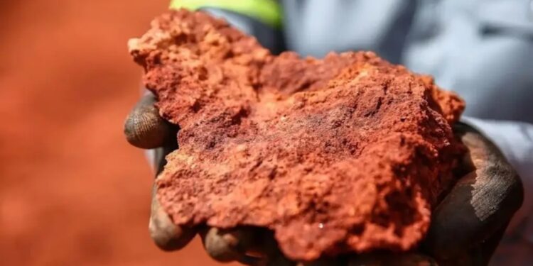 Mines : Principal fournisseur de la Chine en bauxite, la Guinée veut limiter ses exportations pour soutenir les prix