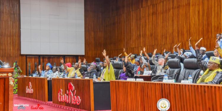 Loi de finances 2026 : hausse des dépenses à 64181 milliards GNF, déficit maintenu à 2,6 %