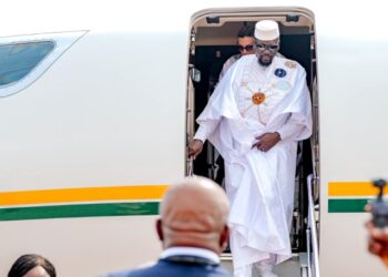 Mamadi Doumbouya attendu à Conakry ce samedi après sa tournée africaine