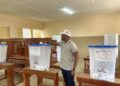 Faible affluence dans les bureaux de vote : la fête de Tabaski évoquée parmi les raisons explique un électeur …