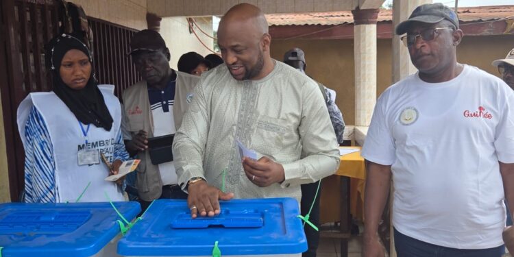 Élections législatives et communales 2026 : le Conseiller à la Présidence Moussa Cissé accomplit son devoir civique…