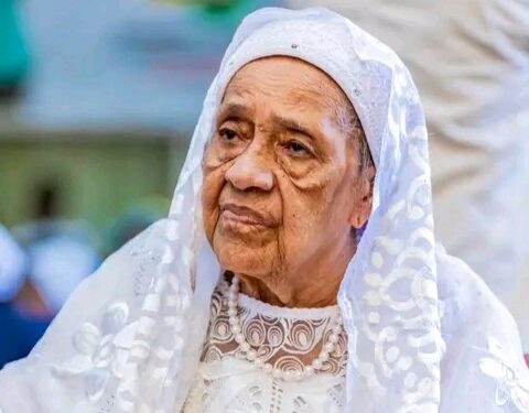Guinée : L’ancienne Première dame Hadja Andrée Touré est décédée au Maroc…