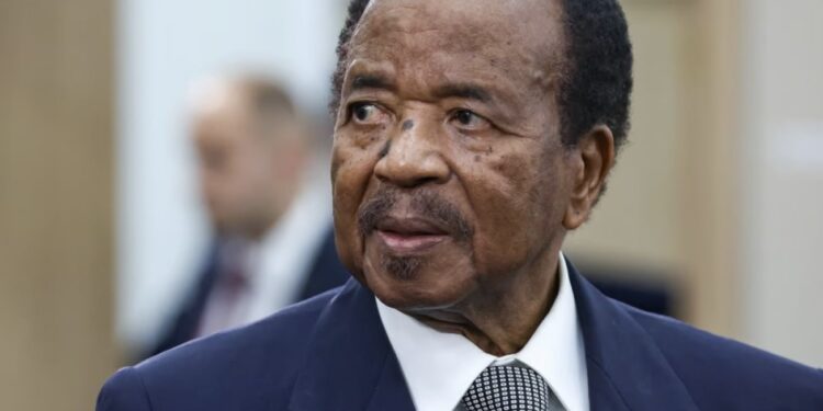 Cameroun : l’absence prolongée de Paul Biya continue d’alimenter les débats