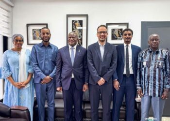 Projets énergétiques : la BID évalue l’état d’avancement de quatre projets en Guinée